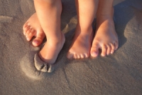 Are Most Babies Born with Flat Feet?